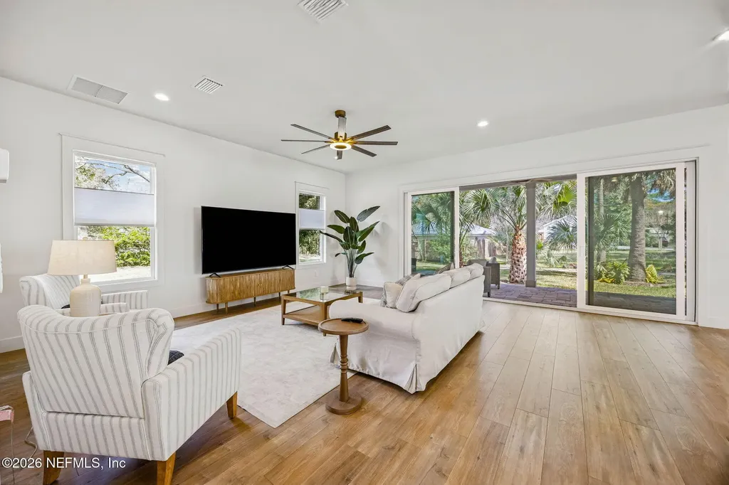 424 S 3rd Street Fernandina Beach FL 32034