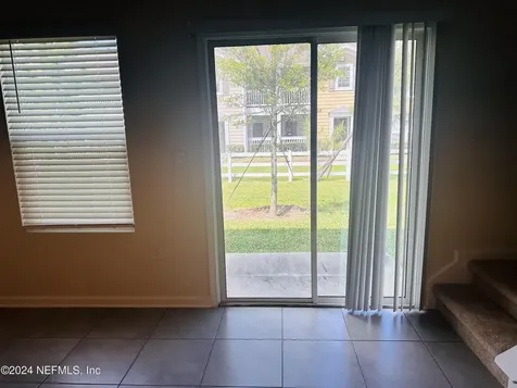 9549 Star Drive Jacksonville FL 32256