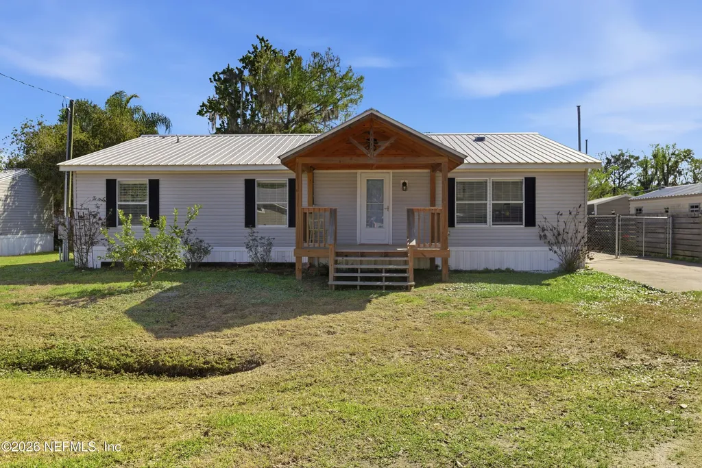 128 Jill Lane Satsuma FL 32189