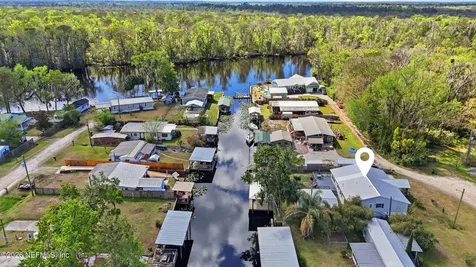 128 Jill Lane Satsuma FL 32189