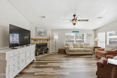 128 Jill Lane Satsuma FL 32189