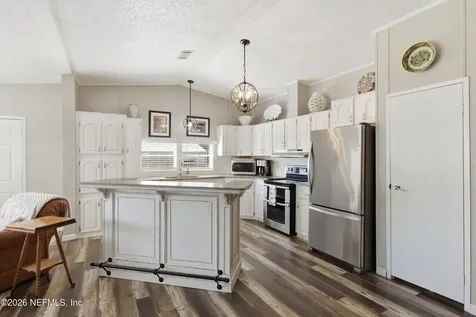 128 Jill Lane Satsuma FL 32189