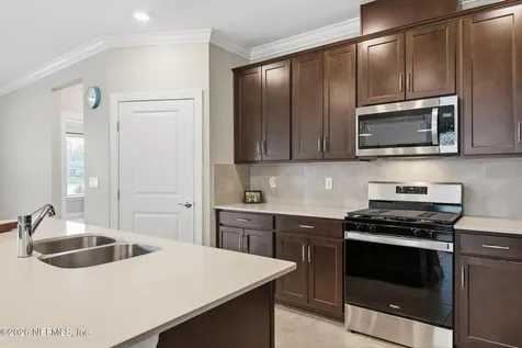 375 Beechnut Circle St. Augustine FL 32095