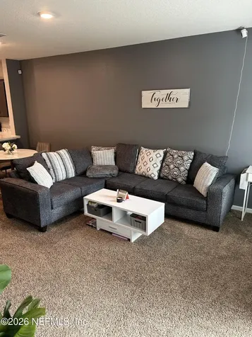 288 Aralia Lane Jacksonville FL 32216