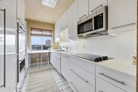 1560 Lancaster Terrace Jacksonville FL 32204