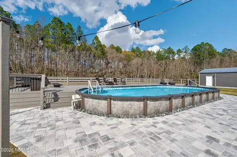 3169 NW 251st Street Lawtey FL 32058
