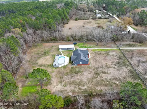 3169 NW 251st Street Lawtey FL 32058
