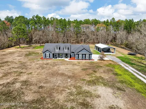 3169 NW 251st Street Lawtey FL 32058