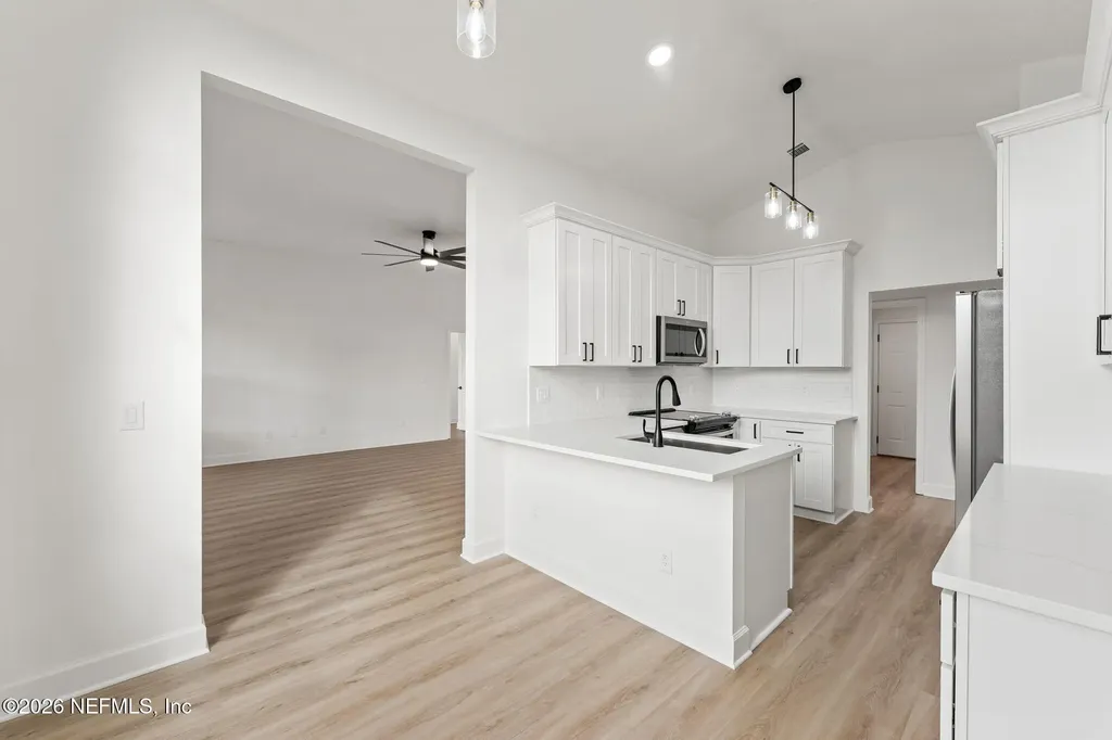 15738 Northside Drive E Jacksonville FL 32218