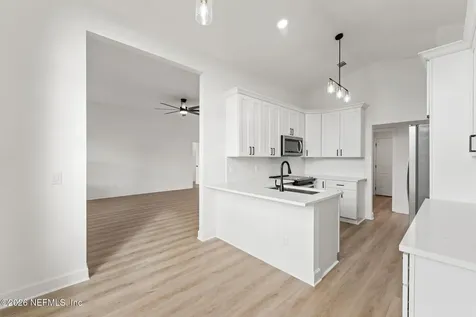 15738 Northside Drive E Jacksonville FL 32218