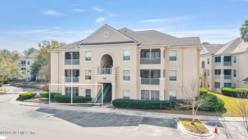 8601 Beach Boulevard Jacksonville FL 32216