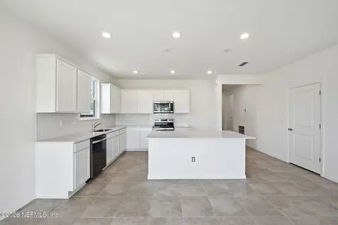 3242 Pipers Way Green Cove Springs FL 32043