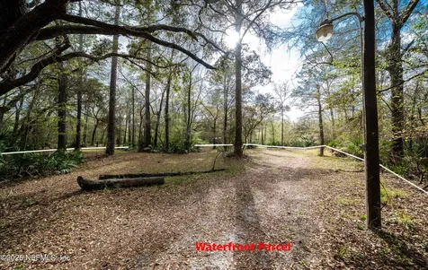 4333 Hawk Haven Road Middleburg FL 32068