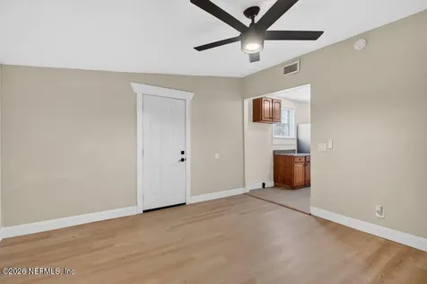 1323 W 30th Street Jacksonville FL 32209