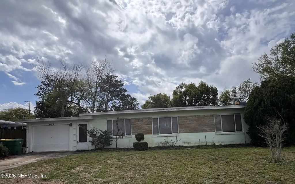 1012 N 6th Avenue Jacksonville Beach FL 32250