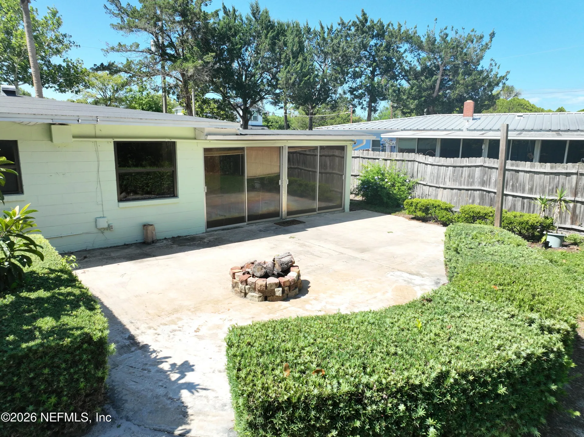 1012 N 6th Avenue Jacksonville Beach FL 32250