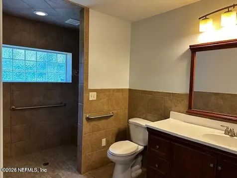 1012 N 6th Avenue Jacksonville Beach FL 32250