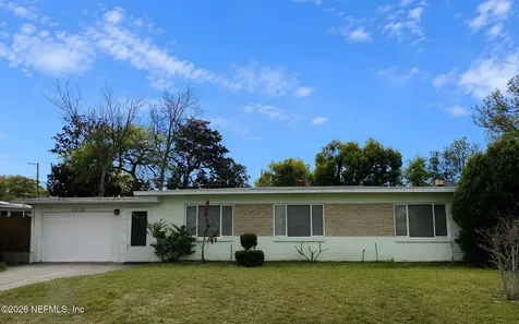 1012 N 6th Avenue Jacksonville Beach FL 32250