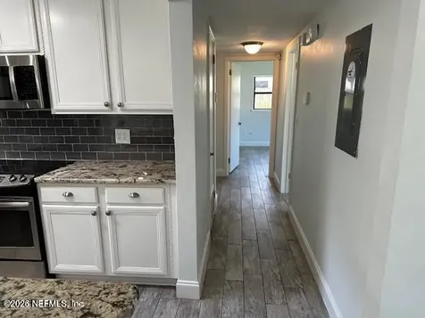 1012 N 6th Avenue Jacksonville Beach FL 32250