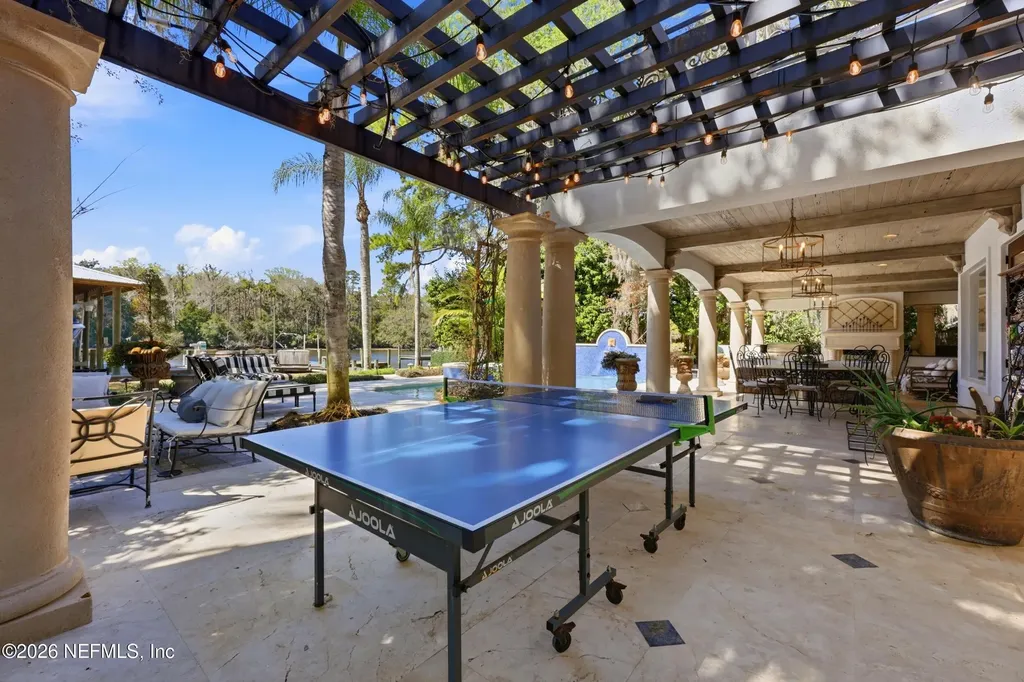 87 Roscoe Boulevard N Ponte Vedra Beach FL 32082