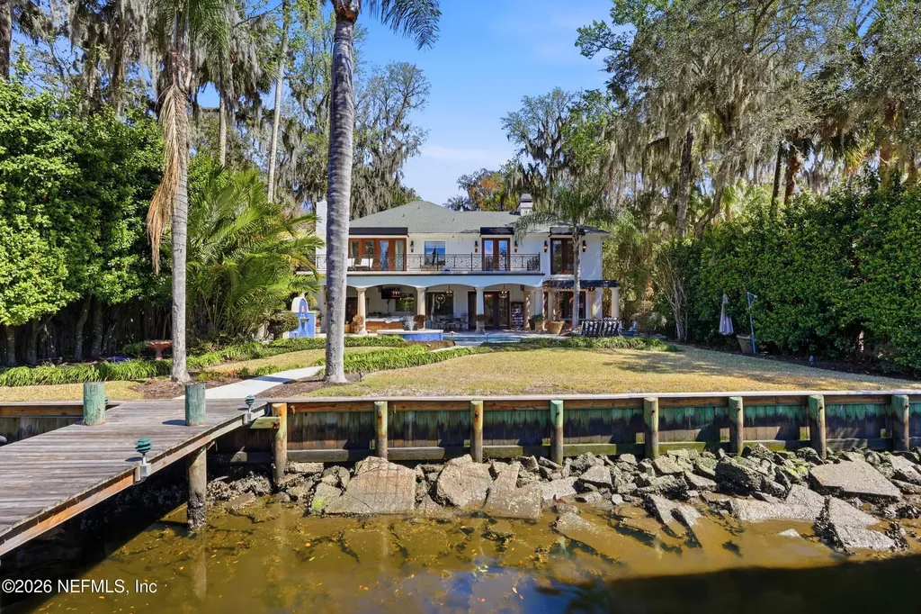 87 Roscoe Boulevard N Ponte Vedra Beach FL 32082
