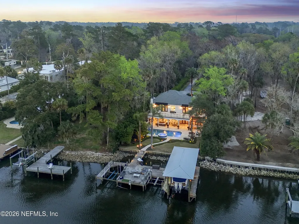 87 Roscoe Boulevard N Ponte Vedra Beach FL 32082