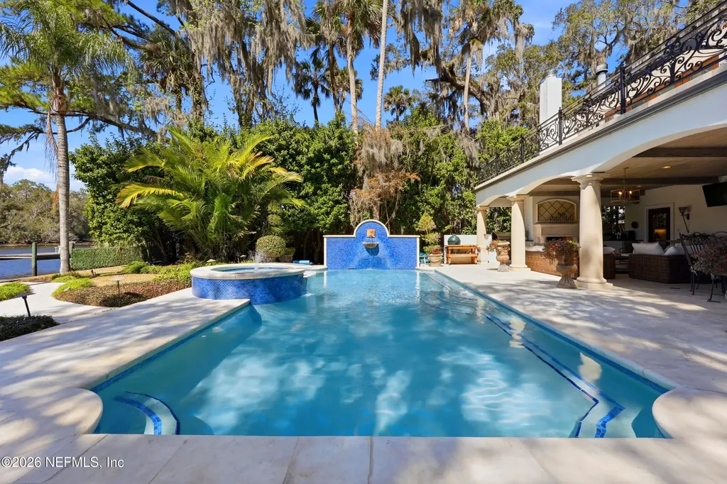 87 Roscoe Boulevard N Ponte Vedra Beach FL 32082