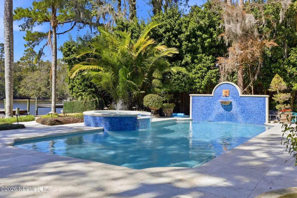 87 Roscoe Boulevard N Ponte Vedra Beach FL 32082