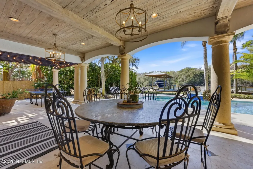 87 Roscoe Boulevard N Ponte Vedra Beach FL 32082
