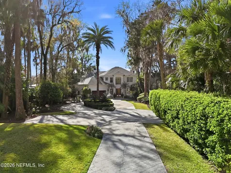 87 Roscoe Boulevard N Ponte Vedra Beach FL 32082