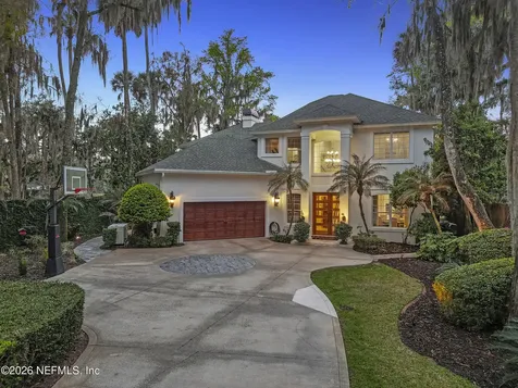 87 Roscoe Boulevard N Ponte Vedra Beach FL 32082