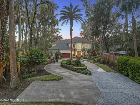 87 Roscoe Boulevard N Ponte Vedra Beach FL 32082