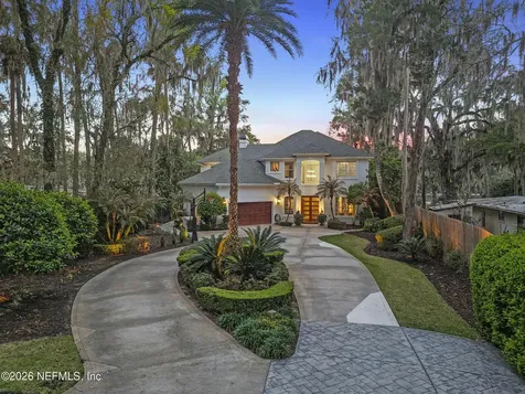 87 Roscoe Boulevard N Ponte Vedra Beach FL 32082