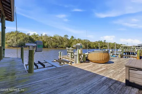 87 Roscoe Boulevard N Ponte Vedra Beach FL 32082