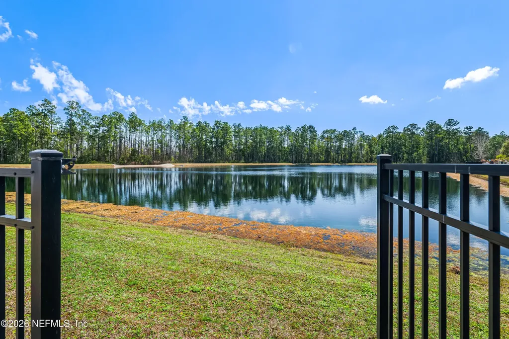 86642 Serenity Lake Court Yulee FL 32097