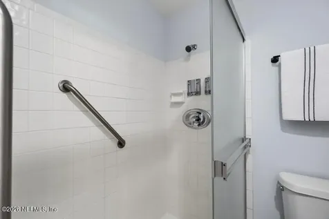 7701 Baymeadows Circle W Jacksonville FL 32256