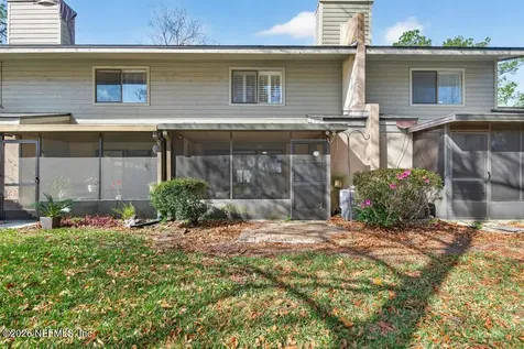 7701 Baymeadows Circle W Jacksonville FL 32256