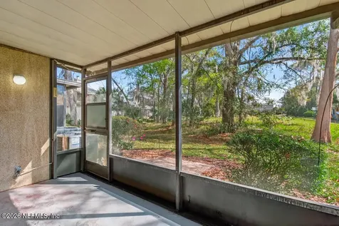 7701 Baymeadows Circle W Jacksonville FL 32256