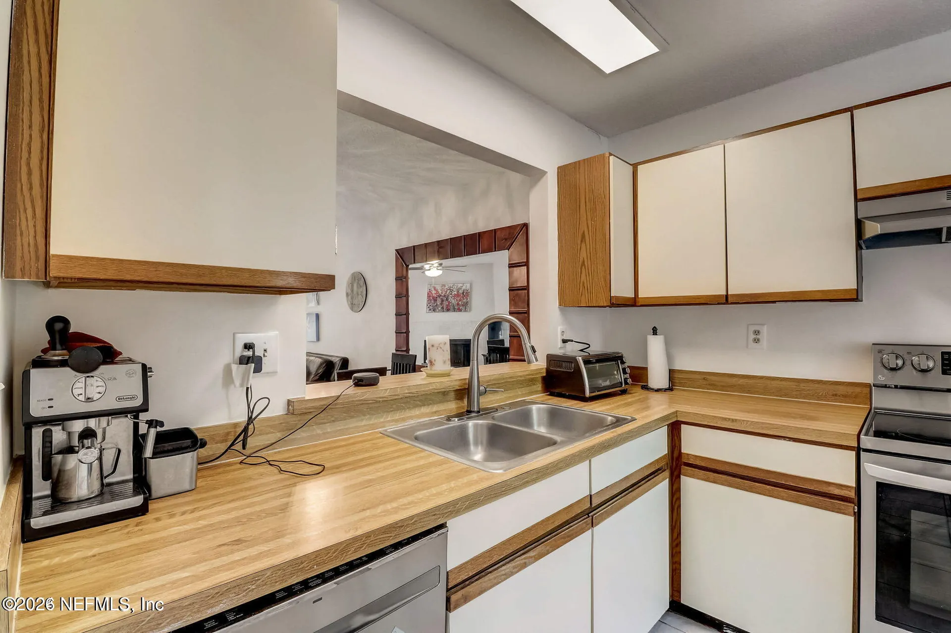 7701 Baymeadows Circle W Jacksonville FL 32256
