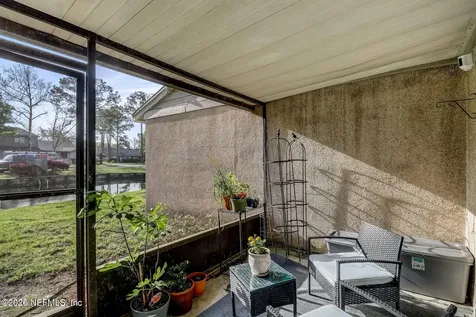 7701 Baymeadows Circle W Jacksonville FL 32256