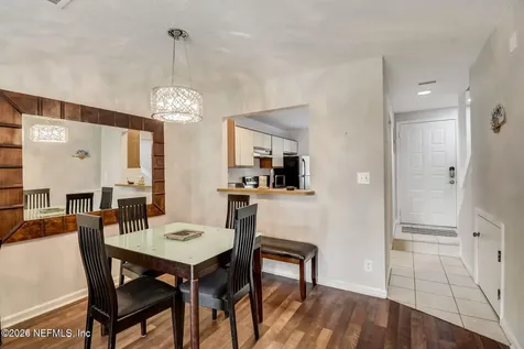 7701 Baymeadows Circle W Jacksonville FL 32256