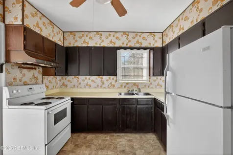 345 E 44th Street Jacksonville FL 32208