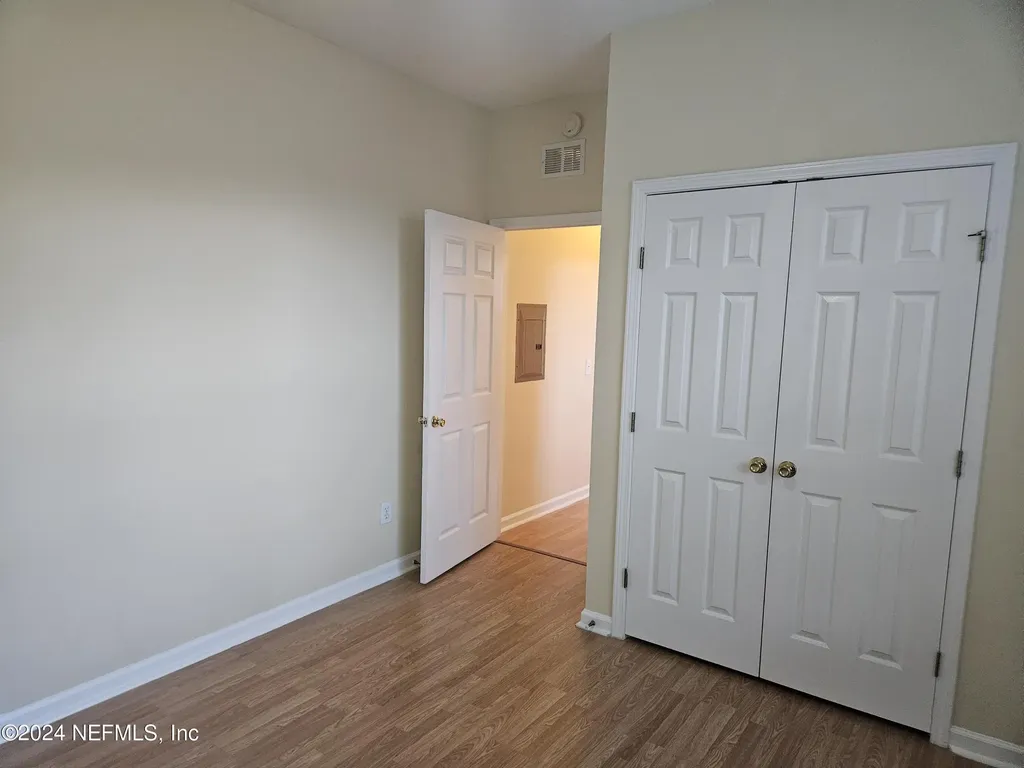 7801 Point Meadows Drive Jacksonville FL 32256