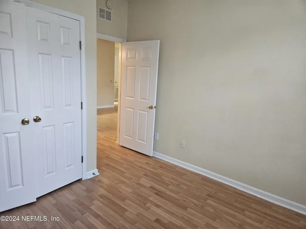7801 Point Meadows Drive Jacksonville FL 32256