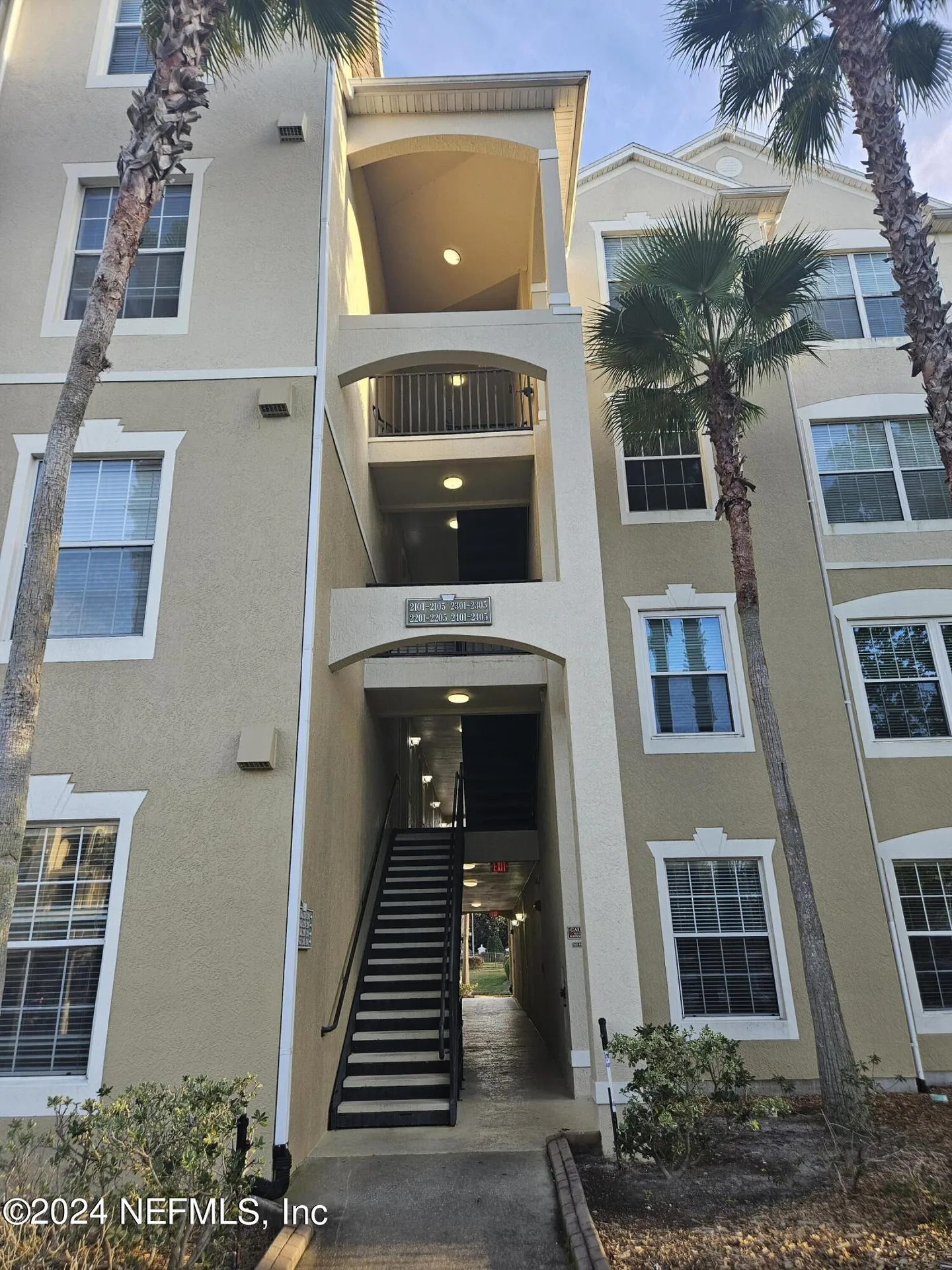 7801 Point Meadows Drive Jacksonville FL 32256