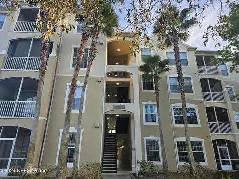 7801 Point Meadows Drive Jacksonville FL 32256