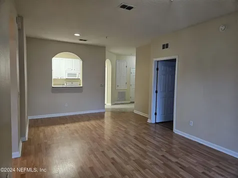 7801 Point Meadows Drive Jacksonville FL 32256
