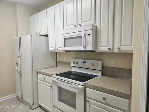 7801 Point Meadows Drive Jacksonville FL 32256