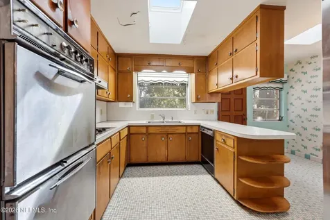 5378 Coppedge Avenue Jacksonville FL 32277