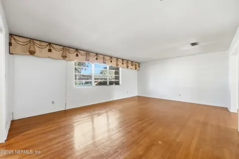 5378 Coppedge Avenue Jacksonville FL 32277